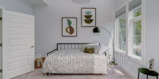 936 Southside Place Gallery 29