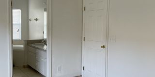 2219 Justin Ave Gallery 10