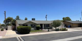 1828 W LAWRENCE Lane Gallery 1