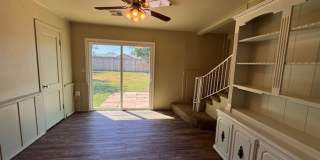 2 bed plus loft, 1 bath,  garage conversion, great area! New countertops and kitchen and bath updates! Gallery 4