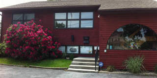 618 BRIDGE Street Gallery 1