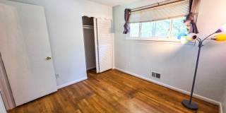 Fantastic 4 bedroom, 2 full bath, 2 half bath home in Close in Silver Spring! Gallery 24