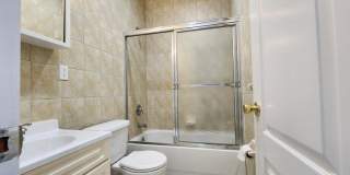 364 Huntington Avenue Gallery 5