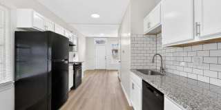 7378 East Main Street Gallery 1