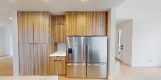 *Contemporary Home, Stylish Luxury, Central Air, Pet Friendly, Fenced Yard Gallery 9