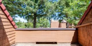 Desirable Updates Lake Oswego Condo 1Bed/1Bath - Mt Park Gallery 1