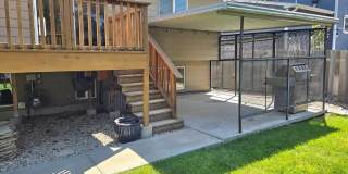 300 West Iowa Street Gallery 15