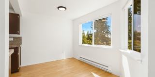 2 Bed, 1 Bath Condo with Easy Access to I-405 2 Bed, 1 Bath Condo with Easy Access to I-405 Gallery 9