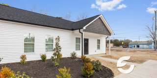 New Construction 3 Br 2 Bath Deluxe Gallery 1