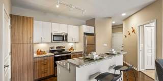 Five Points Apartments Gallery 8