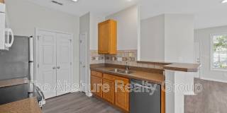 1713 Kudrow Lane - 1 Gallery 21