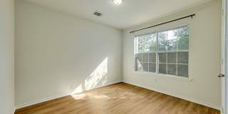 1531 Parkfiled Cir 78664 | 3 Bed 2.5 Bath 1 Car garage $1800 Gallery 23