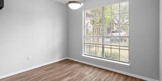 RIVER CROSSING TOWNHOME - 2BD -2.5BA - GREENBELT VIEW - WASHER/DRYER - RESERVED PARKING Gallery 10