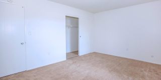 The Corsican Apartment Homes Gallery 25