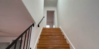 13952 Moorpark St. Gallery 14