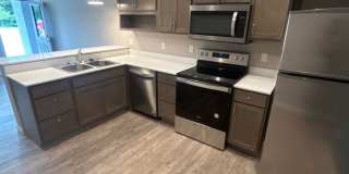 Plaza 93 West Apartments Gallery 8