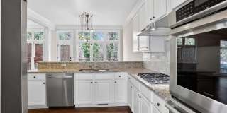 1128 Ashton Bluff Drive NE 1128 Ashton Bluff Drive NE Gallery 6