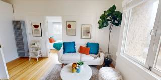 1077  Ashbury Sreeet Gallery 2