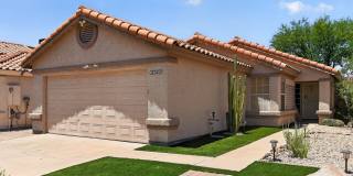 FULLY FURNISHED | FREE WATER 3 Bedroom 2 Bath Gallery 1