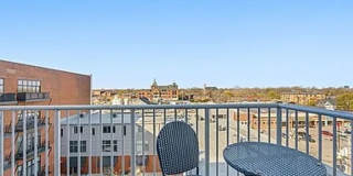 Stylish 2BR Condo in Cleveland Gallery 10