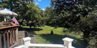 43576 BLACKSMITH Square Gallery 12