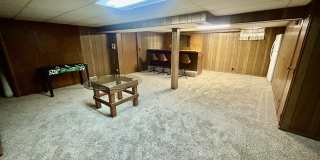 3742 Dorothy Lane Gallery 12