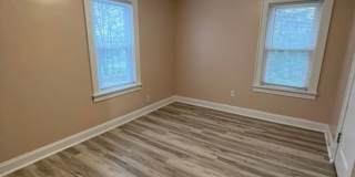 Newly Remodeled 4 Bed House Available Now! Gallery 10