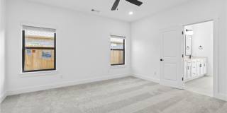 64 W Gilpin Street Gallery 13