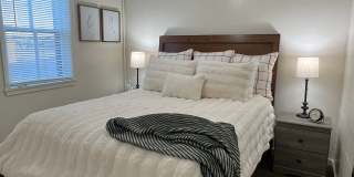 2 bedroom/1 bath furnished or Unfurnished Gallery 7