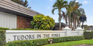 423 Pine Tree Court Gallery 24
