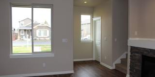 Beautiful Parkland Townhome in SW Redmond Gallery 5