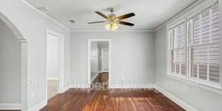 633 West 35th Street Gallery 7