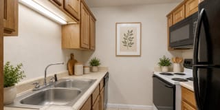 Lakeview Apartments Gallery 6