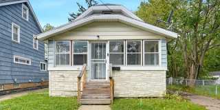 970 Mercer Avenue Gallery 1