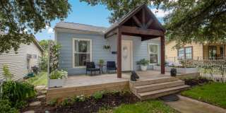 1318 Edison Dr Gallery 1