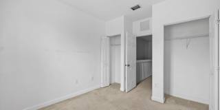 1575 NE 33rd Avenue Gallery 37