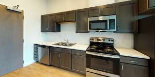 City Square at 162 Gallery 9