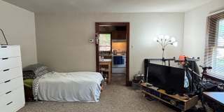 194 Shewell Ave Gallery 20