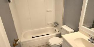 321 S ADAMS STREET Gallery 5