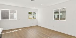 1733 S New Hampshire Ave Gallery 21