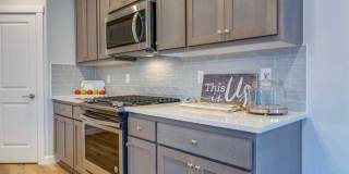 Beautiful home in gated community Gallery 4