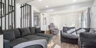 113 4th Ave Gallery 9