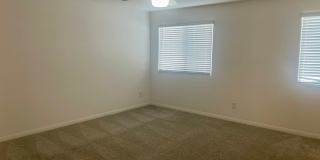 3 bed 2 bath 2 car garage Townhome "On the Strip" South Las Vegas Blvd Gallery 11