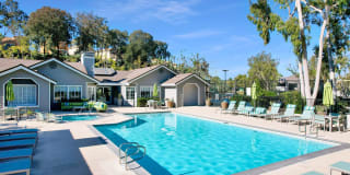 Village Oaks-CA Gallery 1