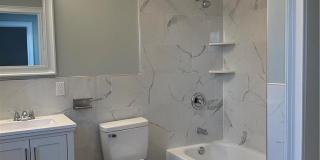 1079 W Berwick Street Gallery 13