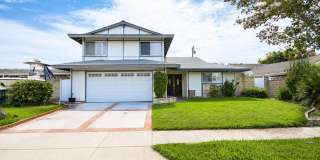 Huntington Beach Entertainer’s Dream with Pool, Spa & Spacious Bonus Room Huntington Beach Entertainer’s Dream with Pool, Spa & Spacious Bonus Room Gallery 1