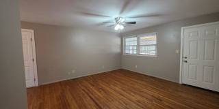 Beautiful Home in Quite Neighborhood Gallery 3