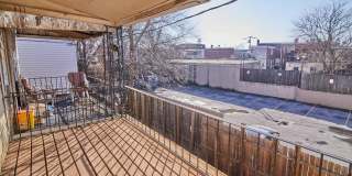 1916 W 7TH ST Gallery 15