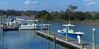 IN BEAUTIFUL SANDPIPER BAY! Gallery 31