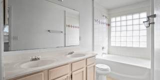 12248 VIA GRANADA Drive Gallery 24